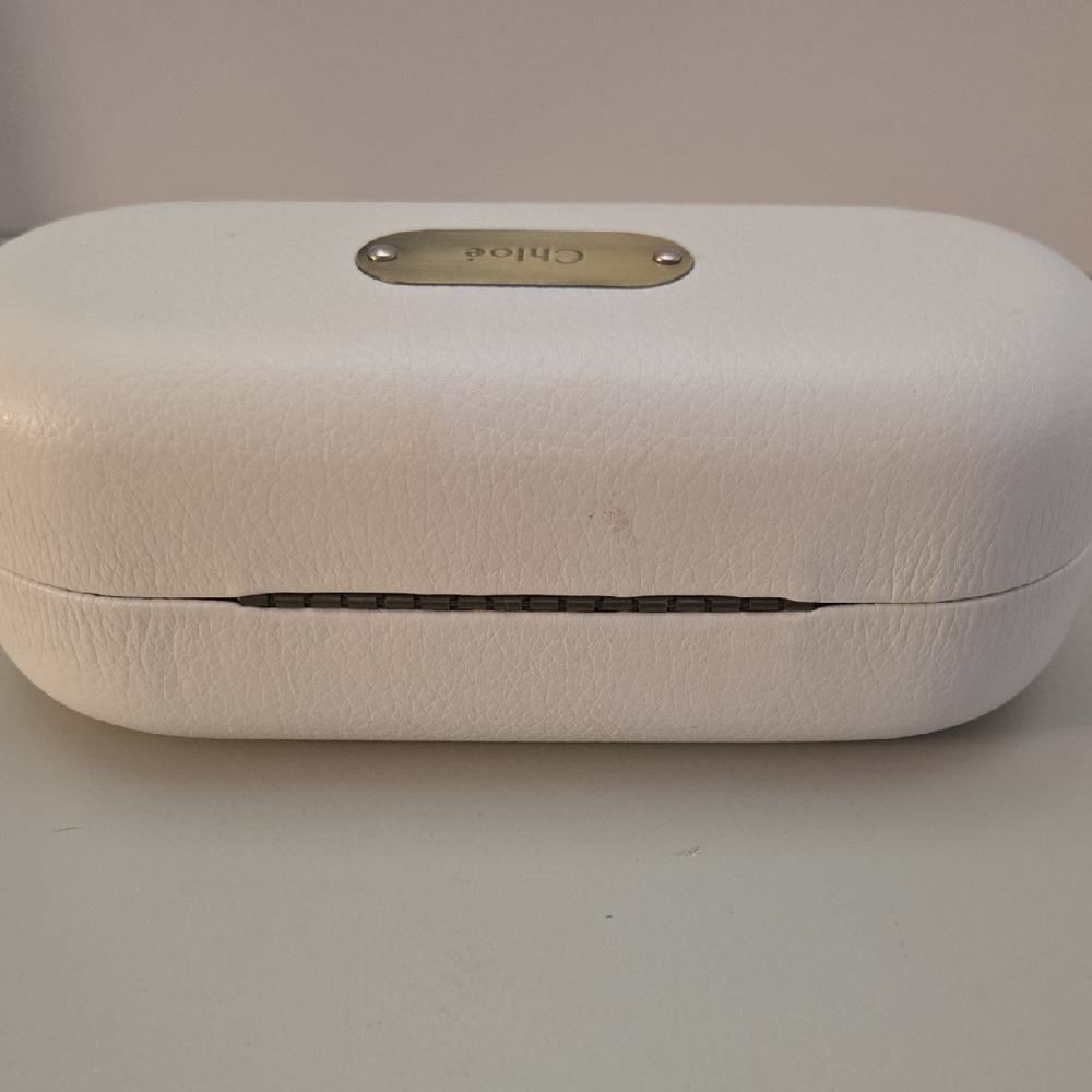 Like New Chloe Round Sunglasses, Gray and Black. - Picture 12 of 13